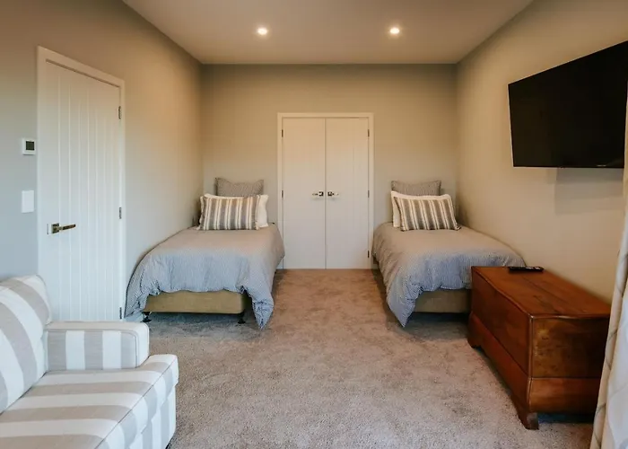 Te Moana - Views - Sleeps 7 - * Wanaka