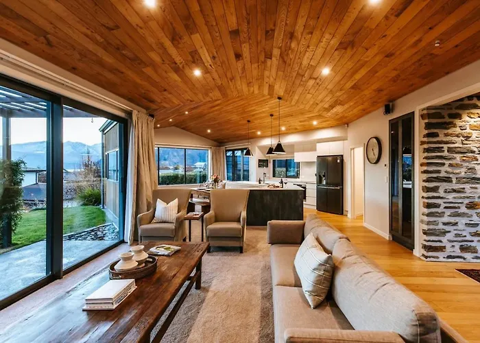 Te Moana - Views - Sleeps 7 - * Wanaka