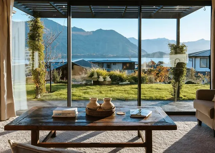 Te Moana - Views - Sleeps 7 - Holiday home