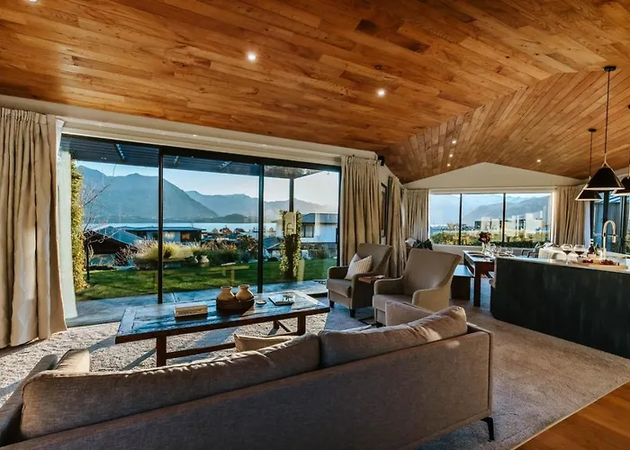 Te Moana - Views - Sleeps 7 - Holiday home Wanaka